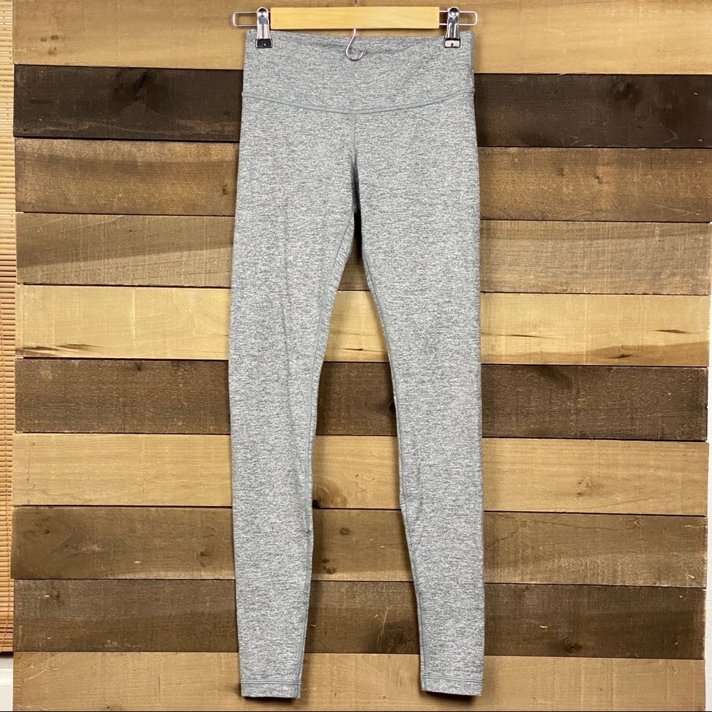 Lululemon Women’s Gray Leggings 4